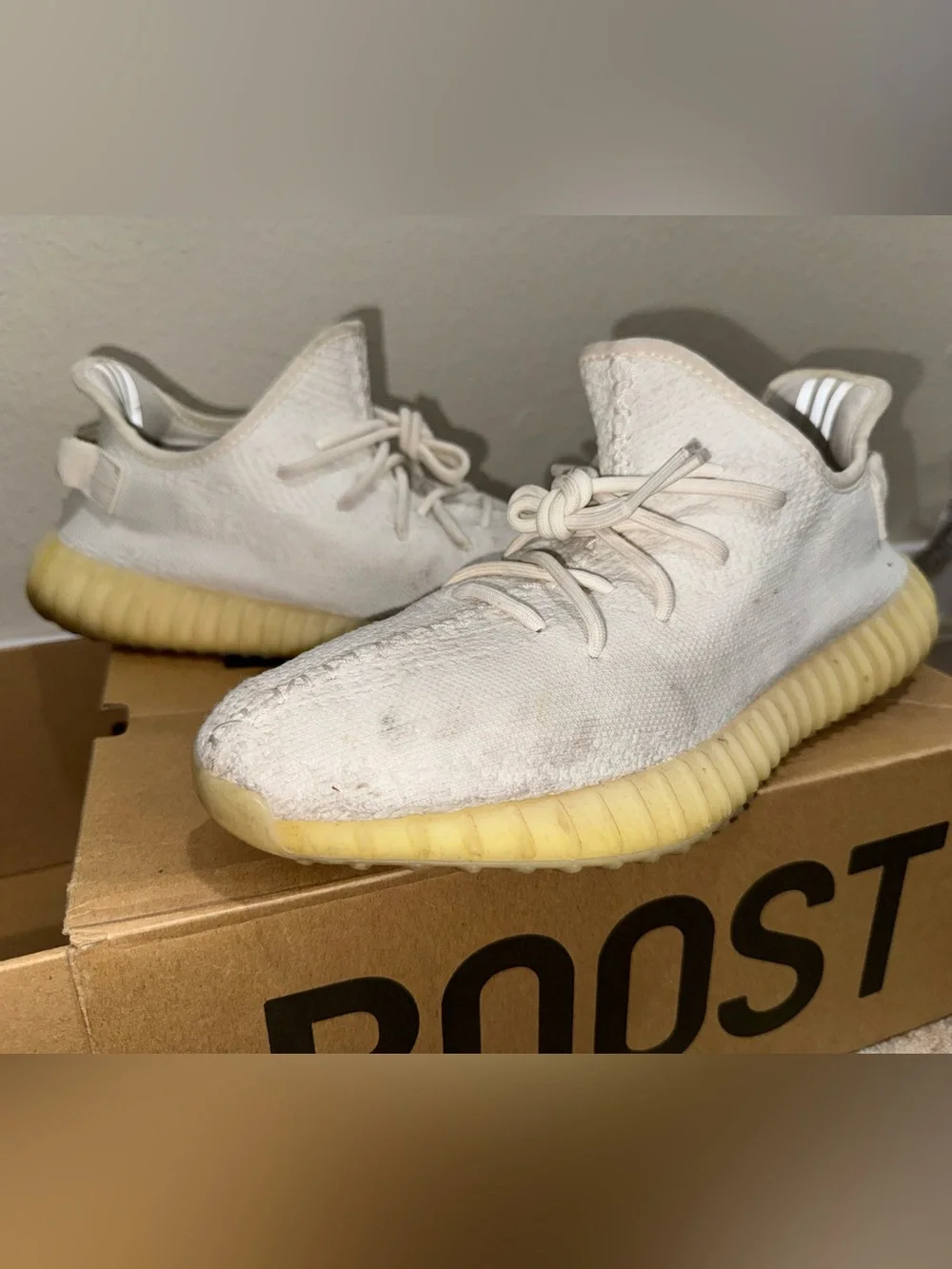 Yeezy Boost 350 V2